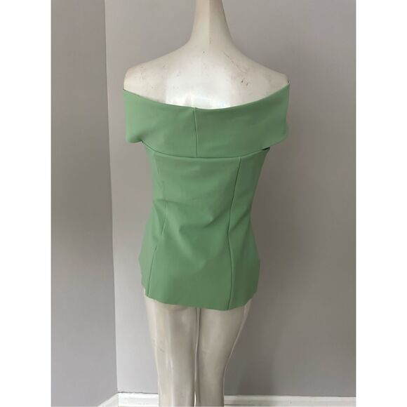 NWT Chiara Boni Vedia Twist Front Off The Shoulder Blouse Pear Green Size 2 $395 - Picture 6 of 10